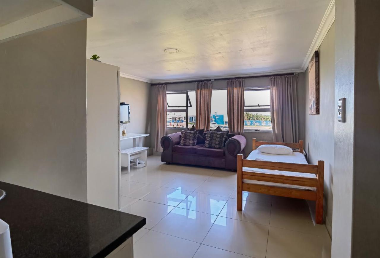 Ballito Backpackers Екстериор снимка