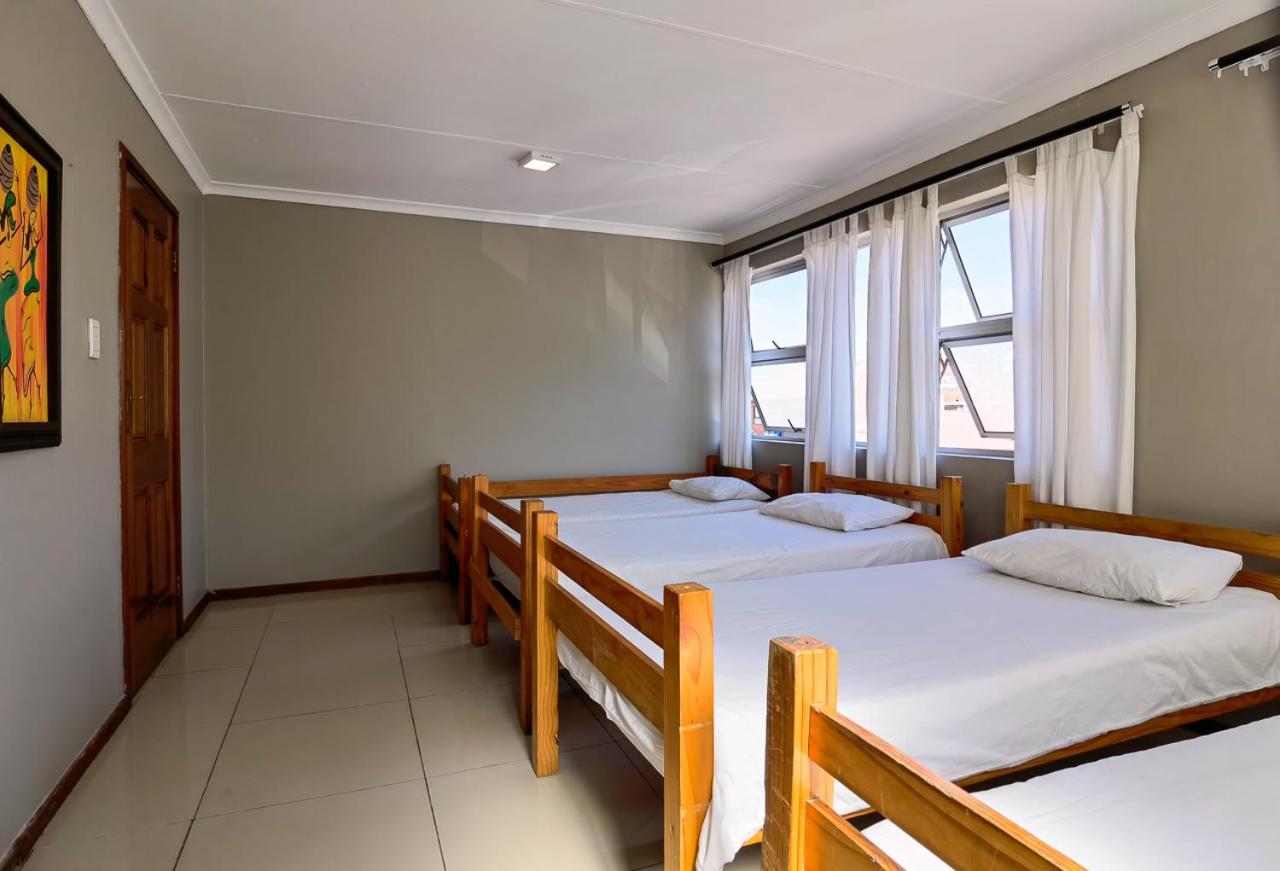 Ballito Backpackers Екстериор снимка
