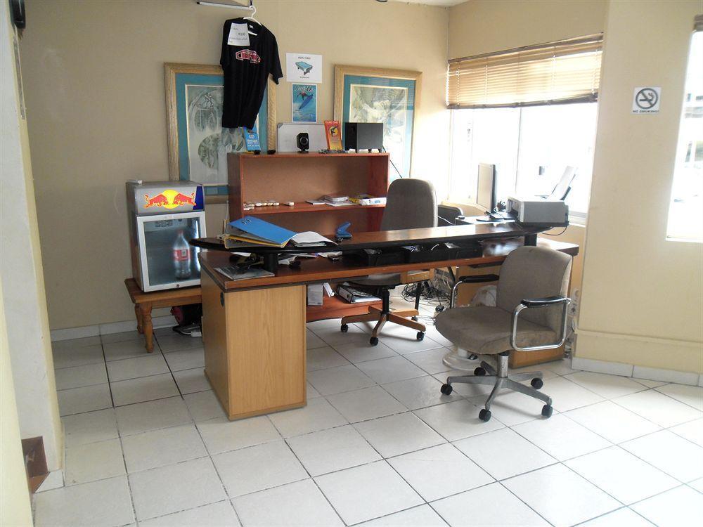 Ballito Backpackers Екстериор снимка