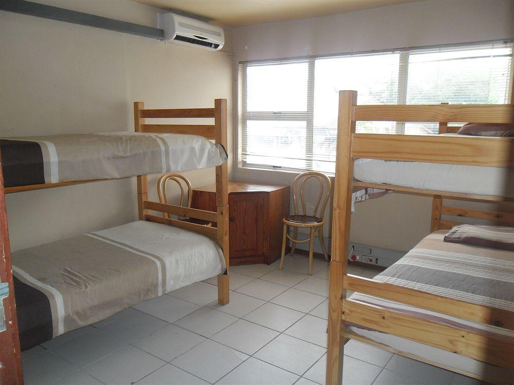 Ballito Backpackers Екстериор снимка